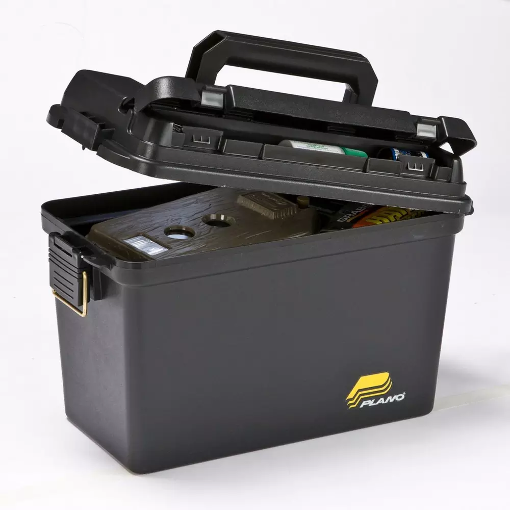 Plano Hinged Sportsman's Trunk Tacdane
